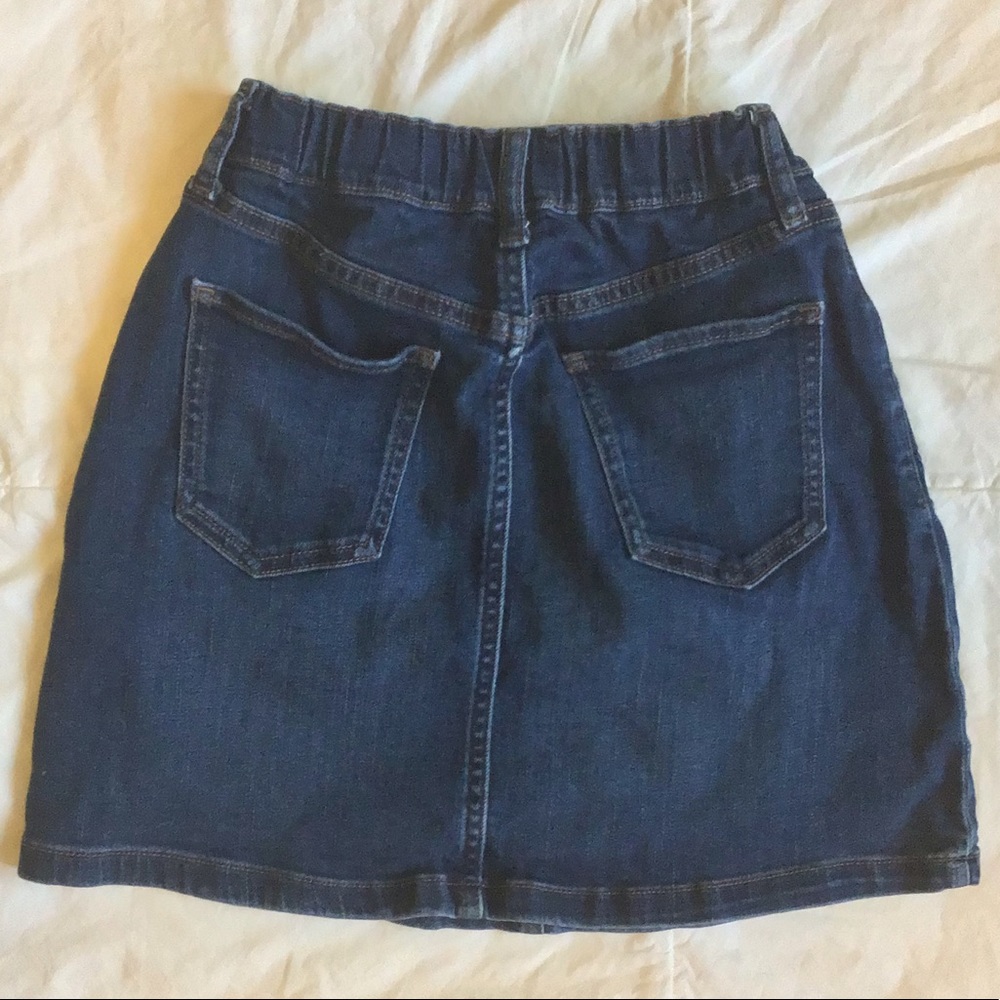 Uniqlo denim skirt - Picture 2 of 3